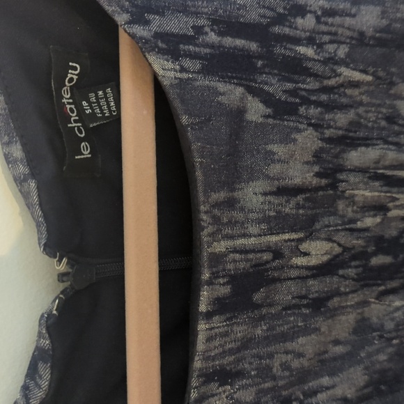 Le Chateau ruched denim dress size small - Picture 4 of 5